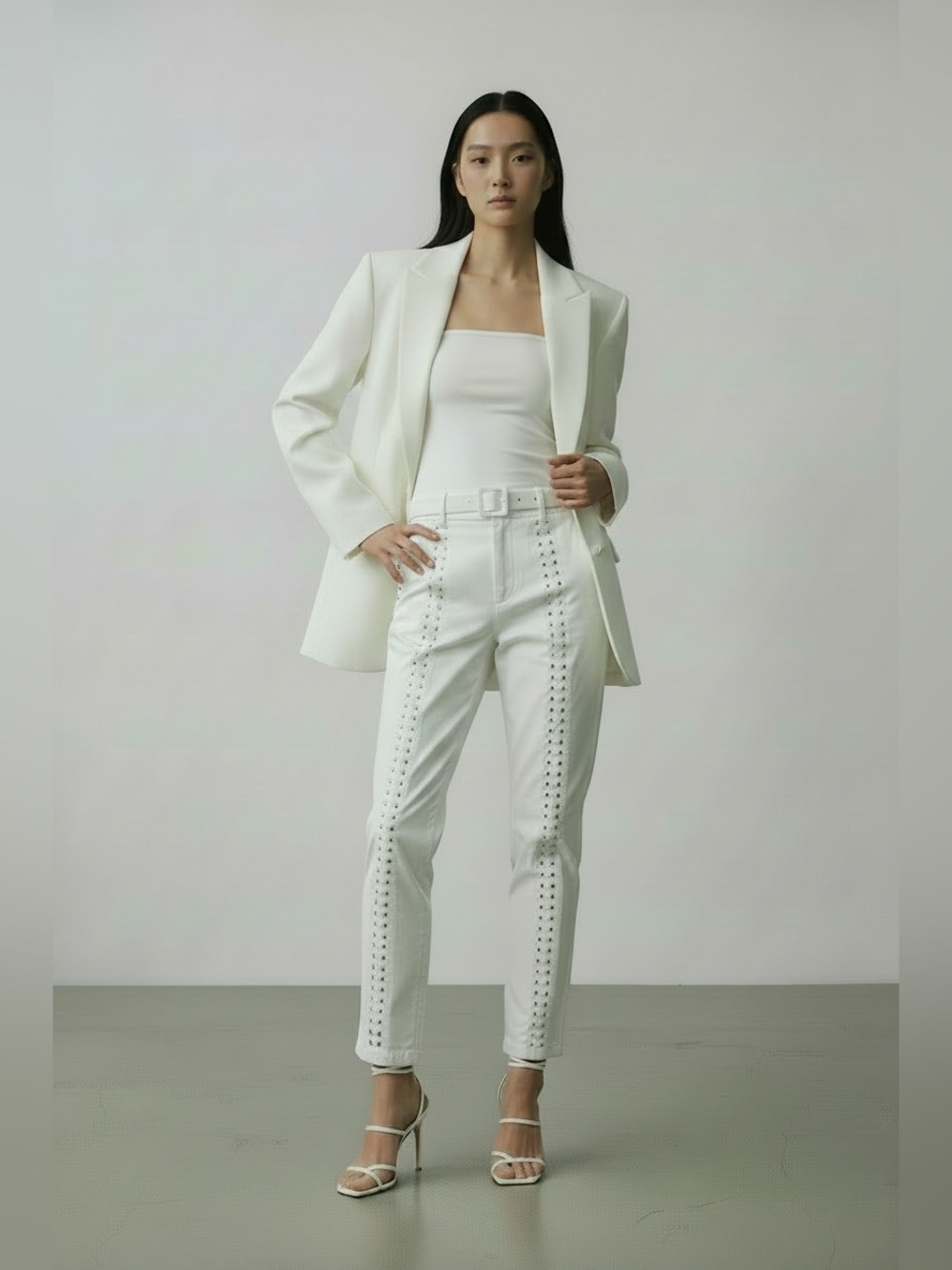 ALC Kingsley‎ Slim White lace up pant 8 Costal romantic feminine quiet luxury